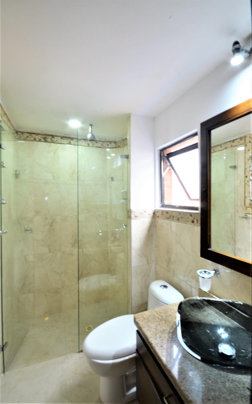 Apartamento En Arriendo - Parque Central Bavaria, Bogotá