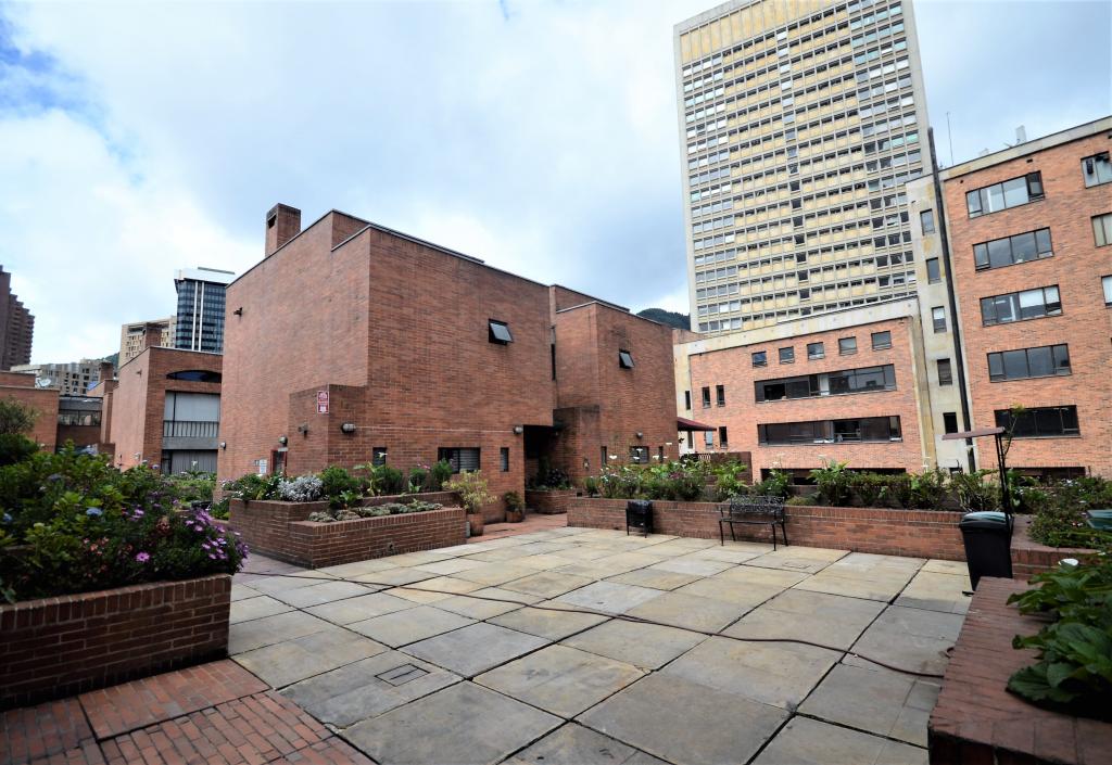 Apartamento En Arriendo - Parque Central Bavaria, Bogotá