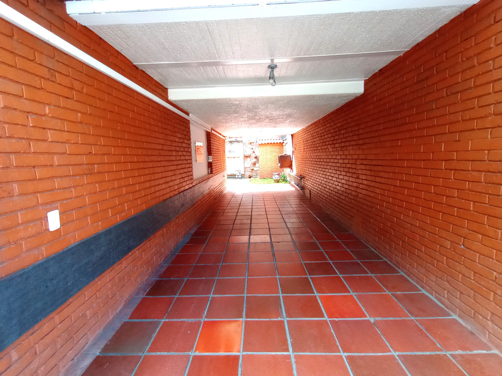 Oficina En Arriendo - La Patria, Bogotá