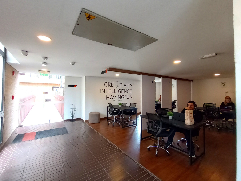 Apartaestudio En Venta - La Merced, Bogotá