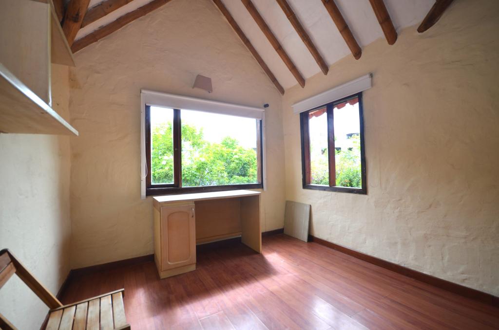 Casa Campestre En Venta - El Retiro, Chia