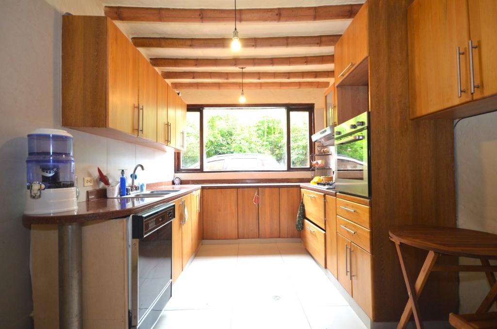 Casa Campestre En Venta - El Retiro, Chia