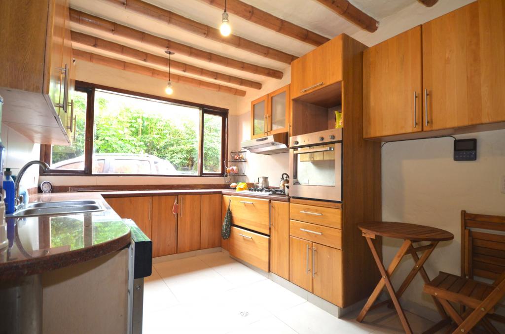 Casa Campestre En Venta - El Retiro, Chia