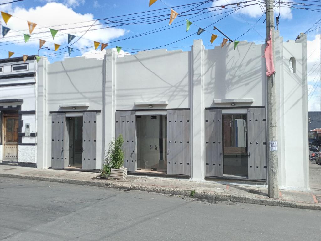 Local En Arriendo - Usaquen, Bogotá