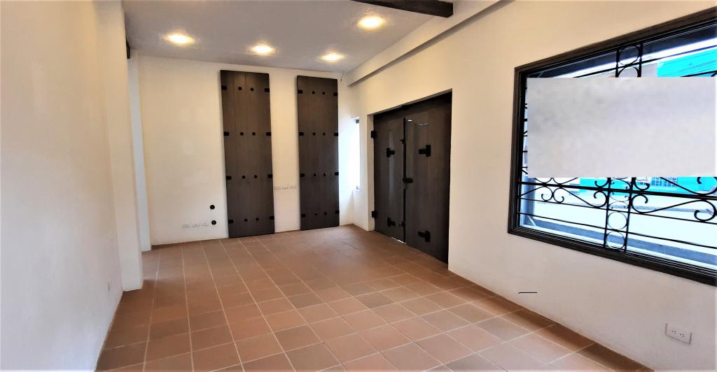 Local En Arriendo - Usaquen, Bogotá