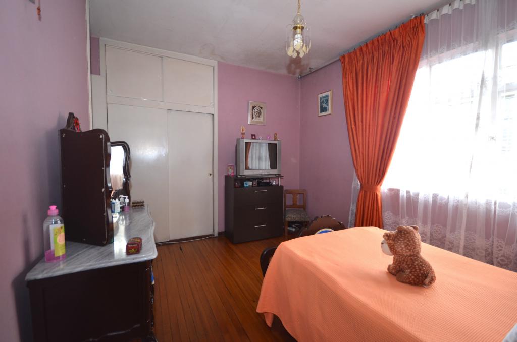 Casa En Venta - Popular Modelo, Bogotá