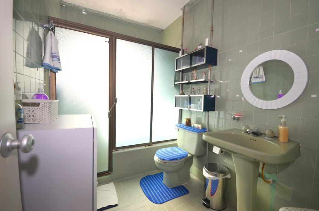 Casa En Venta - Popular Modelo, Bogotá