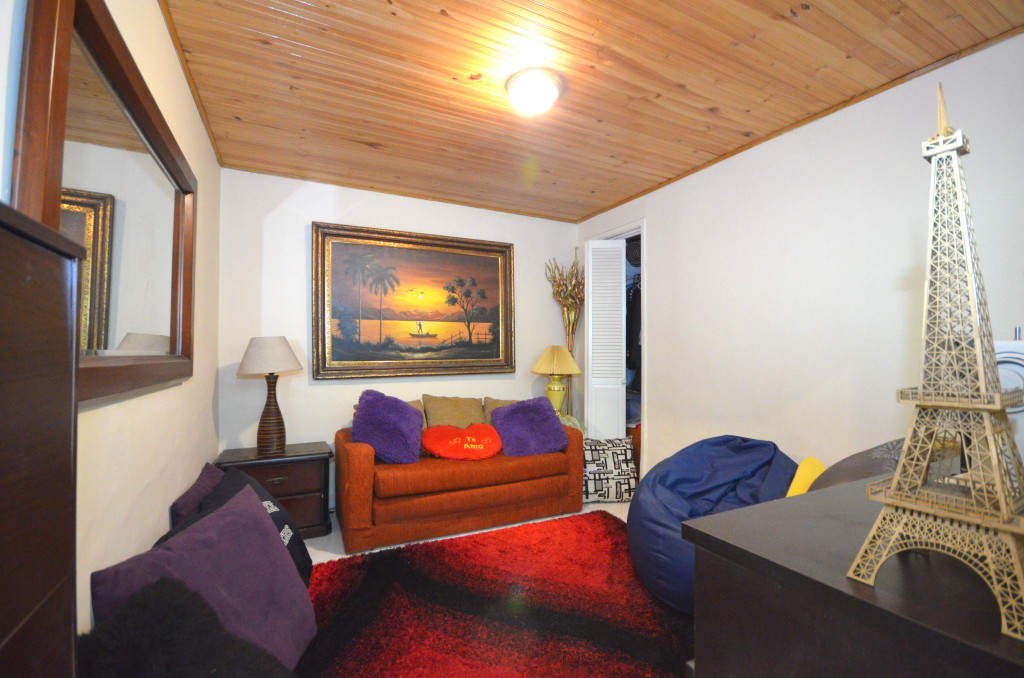 Casa En Venta - Popular Modelo, Bogotá