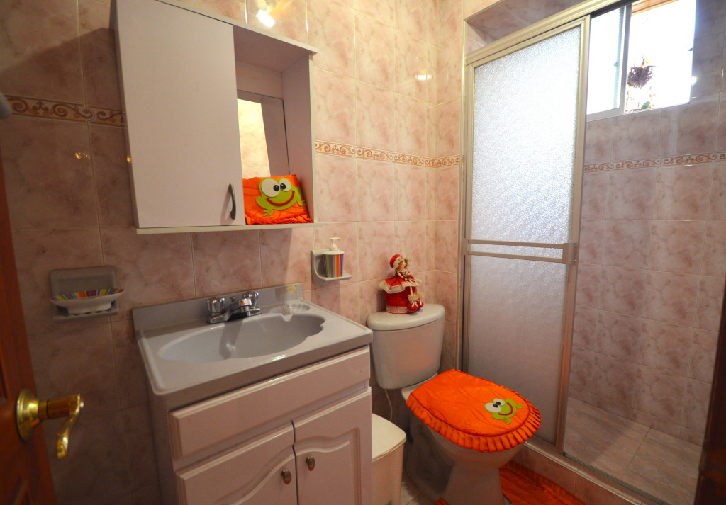 Casa En Venta - Popular Modelo, Bogotá