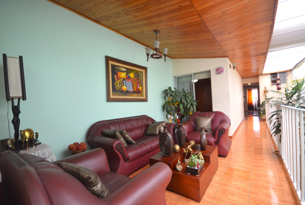 Casa En Venta - Popular Modelo, Bogotá