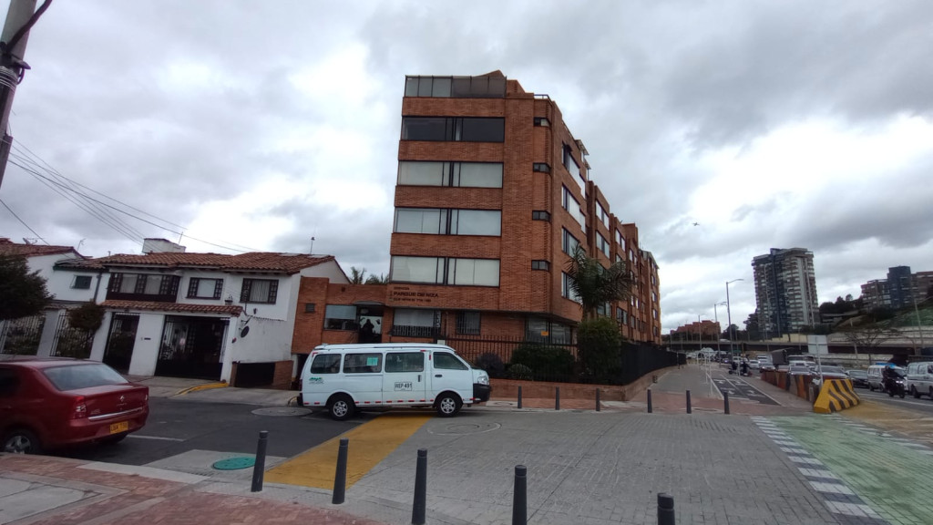 Apartamento En Venta - Niza Norte, Bogotá