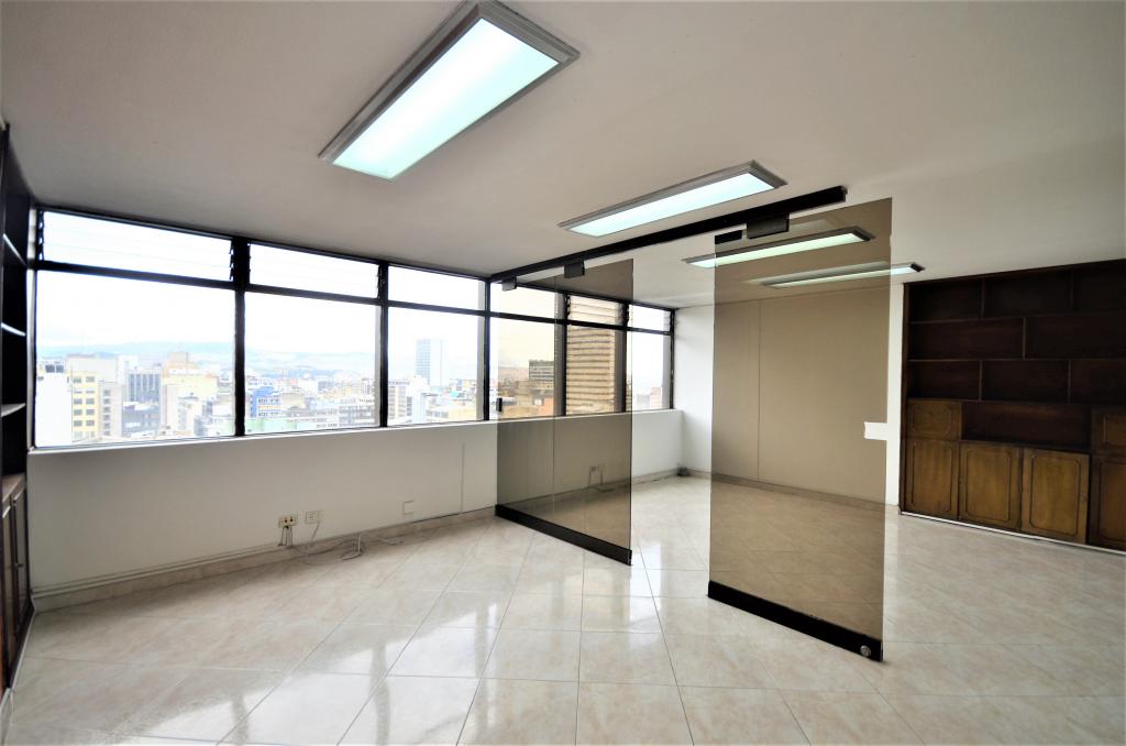 Oficina En Arriendo - Las Nieves, Bogotá
