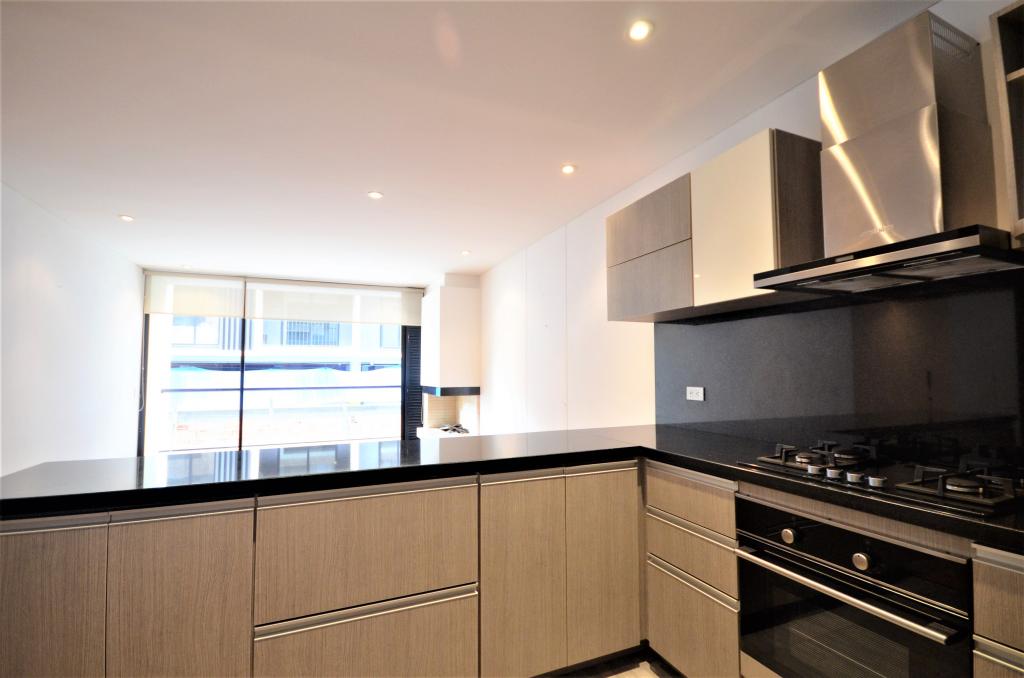 Apartamento En Arriendo - Santa Barbara Oriental-Usaquén, Bogotá