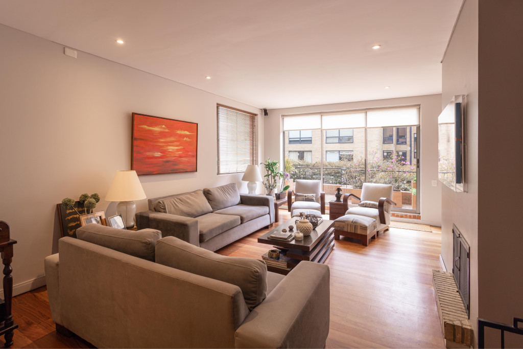 Apartamento En Venta - Los Rosales, Bogotá