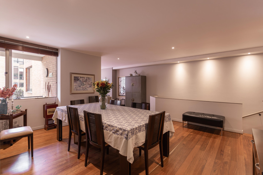 Apartamento En Venta - Los Rosales, Bogotá