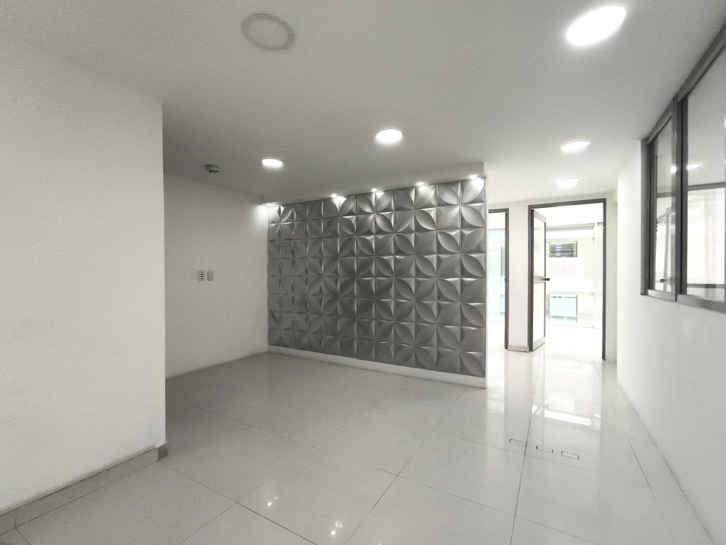 Oficina En Arriendo - Antiguo Country, Bogotá
