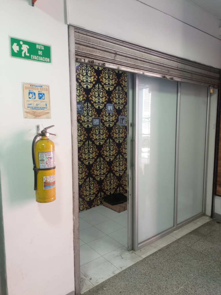 {{ ucwords(strtolower($similar['type'])) }}