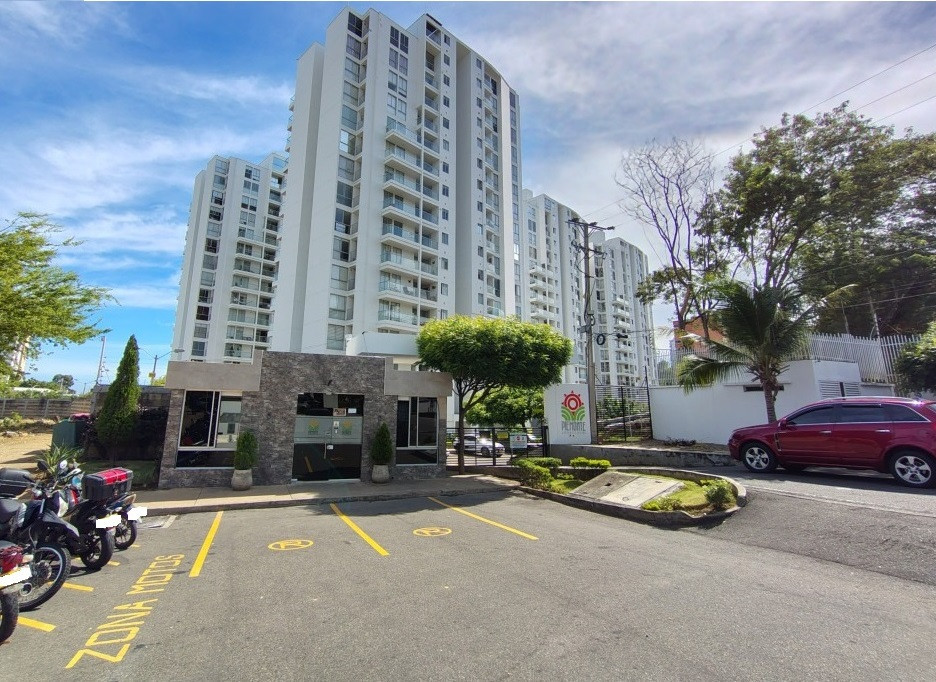 {{ ucwords(strtolower($inmueble['type'])) }}