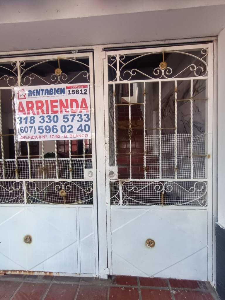 APARTAESTUDIO en Lleras Restrepo