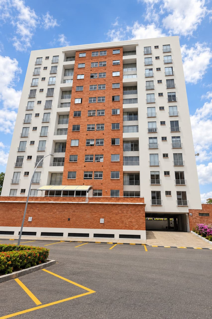 APARTAMENTO en Vía Al Tennis