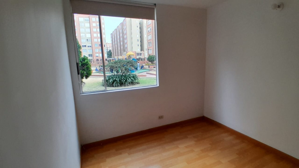 Apartamento de 2 alcobas en arriendo en Ciudad Salitre Nor, Bogotá, 47 m² · foto 10 de 17