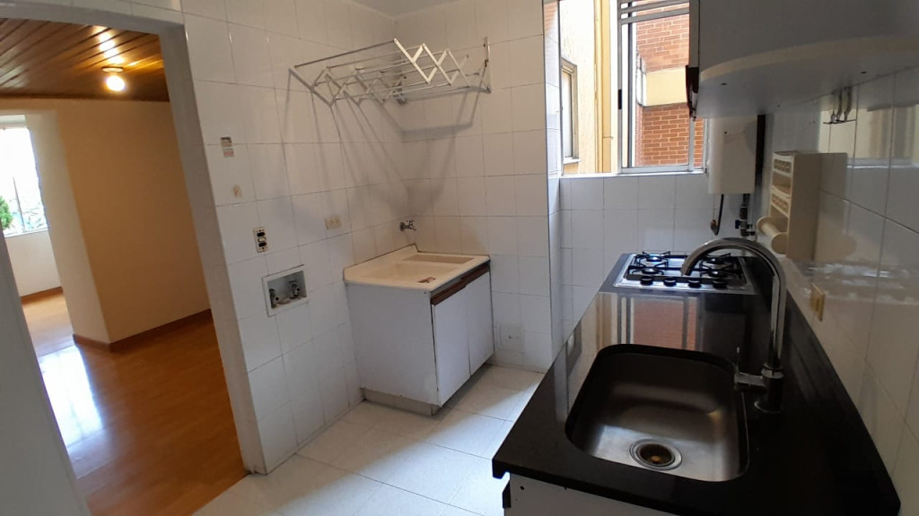 Apartamento de 2 alcobas en arriendo en Ciudad Salitre Nor, Bogotá, 47 m² · foto 6 de 17