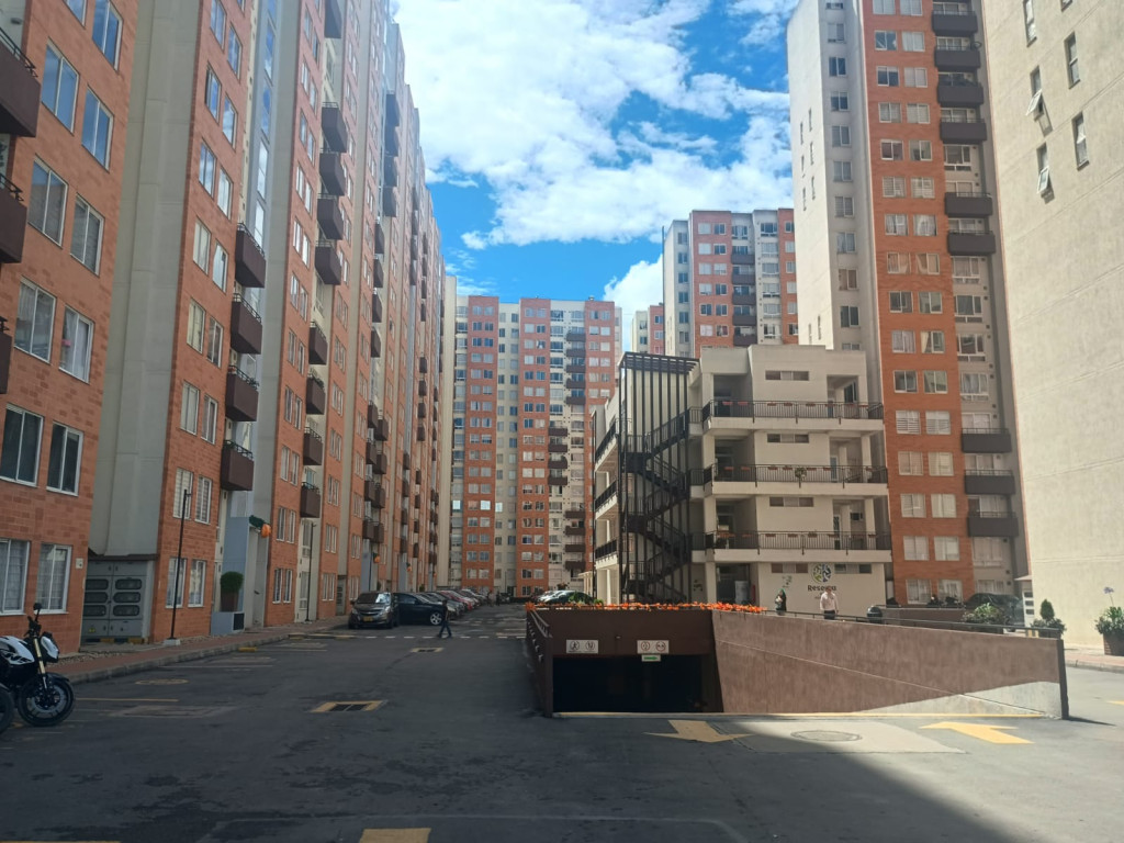 Apartamento de 3 alcobas en arriendo en Fontibón, Bogotá, 45 m² · foto 17 de 18