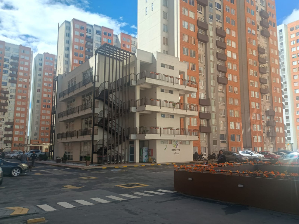 Apartamento de 3 alcobas en arriendo en Fontibón, Bogotá, 45 m² · foto 18 de 18