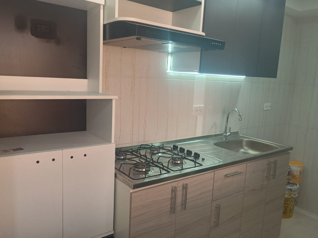 Apartamento de 3 alcobas en arriendo en Fontibón, Bogotá, 45 m² · foto 4 de 18