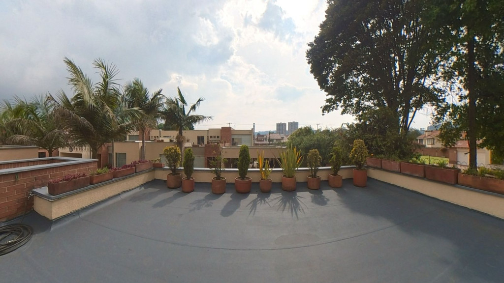 {{ ucwords(strtolower($inmueble[