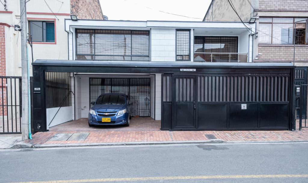 Casa En Venta - Galerías, Bogotá