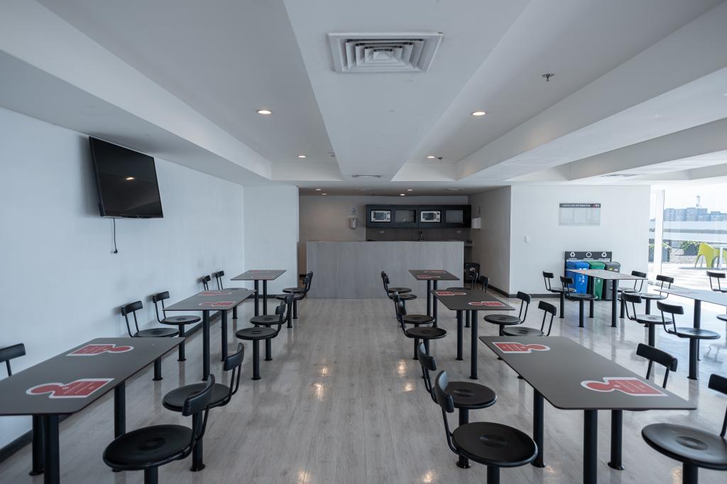 Oficina En Arriendo - Puente Aranda, Bogotá