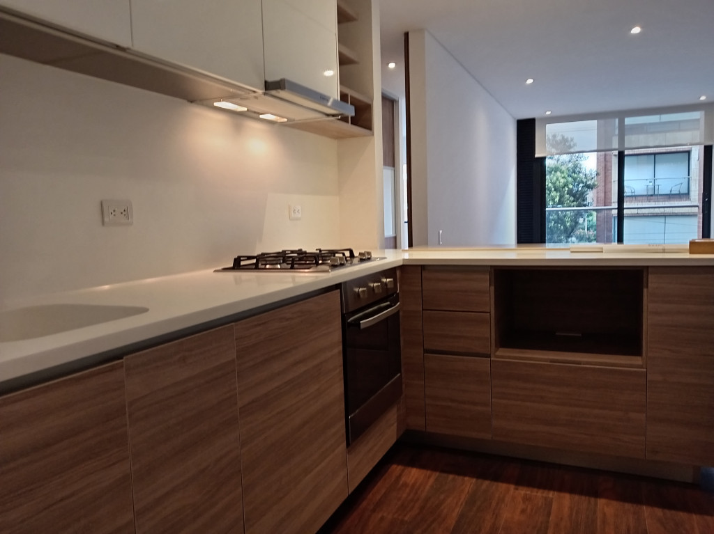 Apartamento En Arriendo - Santa Barbara Central-Usaquén, Bogotá