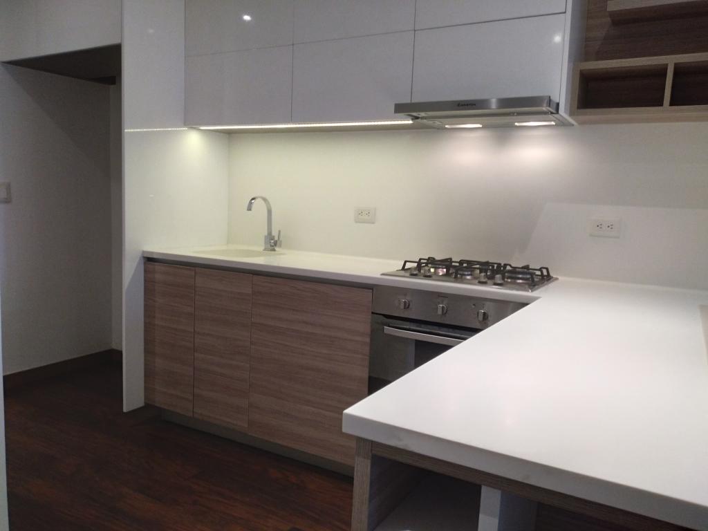 Apartamento En Arriendo - Santa Barbara Central-Usaquén, Bogotá