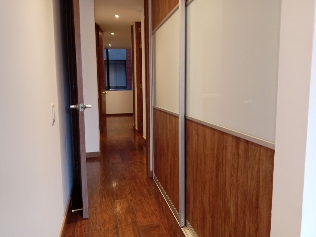 Apartamento En Arriendo - Santa Barbara Central-Usaquén, Bogotá