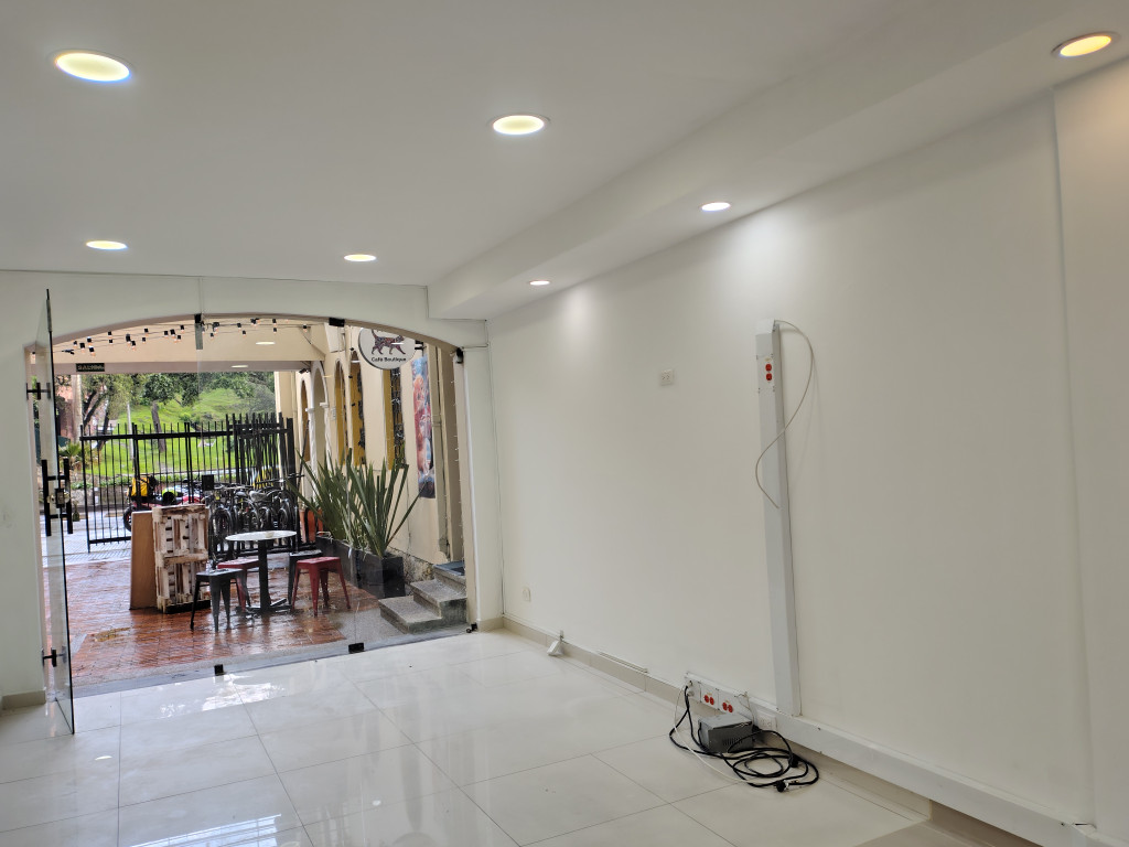 Local En Arriendo - Javeriana, Bogotá