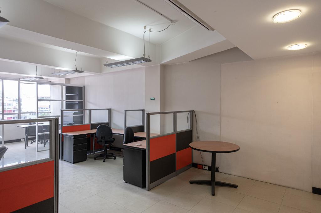 Oficina En Arriendo/Venta - Lago Gaitán, Bogotá