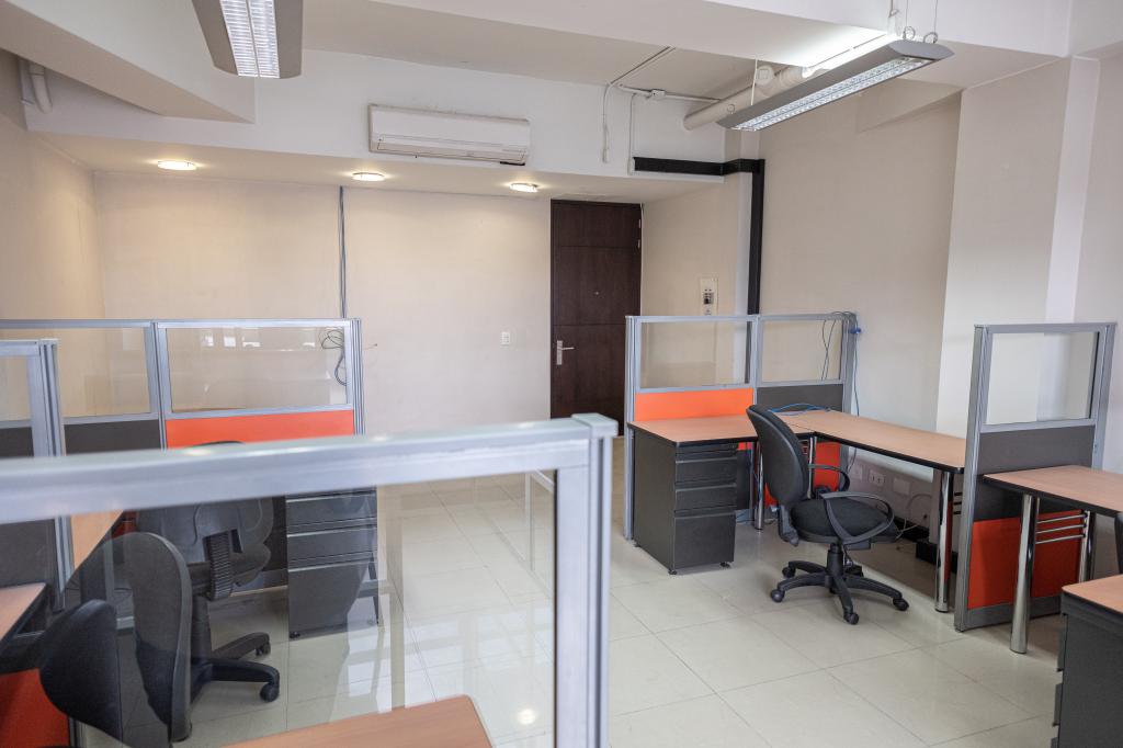 Oficina En Arriendo/Venta - Lago Gaitán, Bogotá