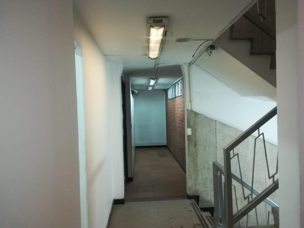 Edificio En Arriendo - El Lago, Bogotá