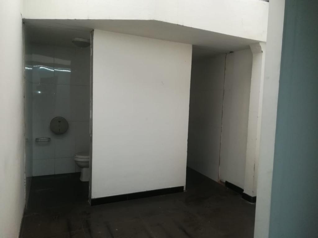 Edificio En Arriendo - El Lago, Bogotá