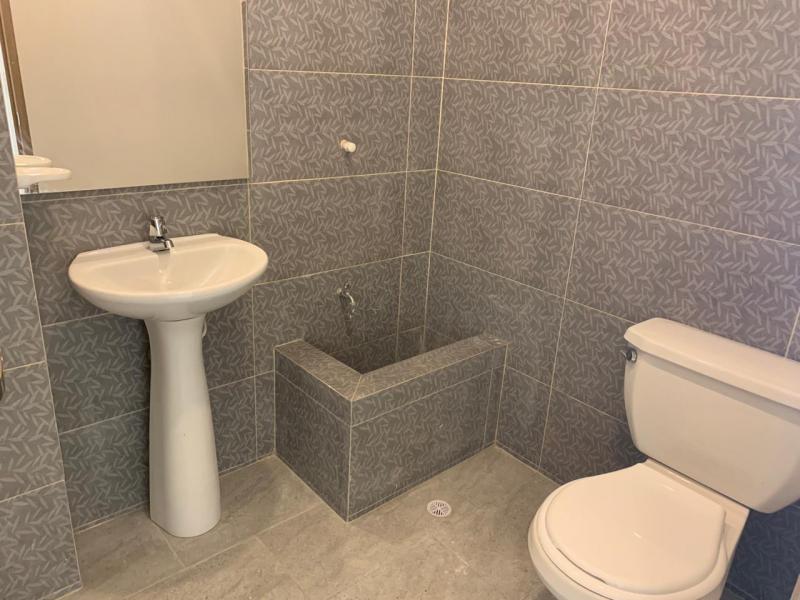 Local En Arriendo - El Lago, Bogotá