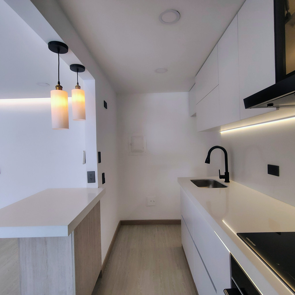 Apartamento En Arriendo - Santa Barbara Central, Bogotá