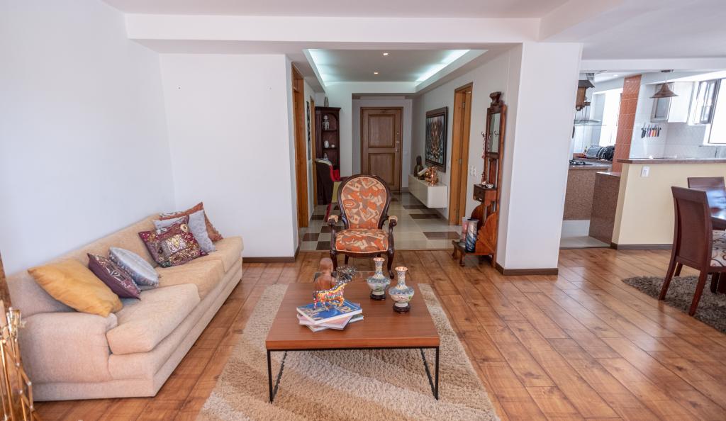 Apartamento En Venta - Santa Barbara Occidental-Usaquén, Bogotá
