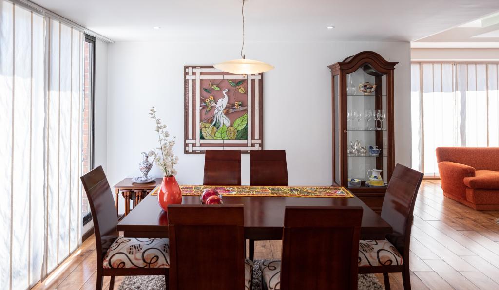 Apartamento En Venta - Santa Barbara Occidental-Usaquén, Bogotá