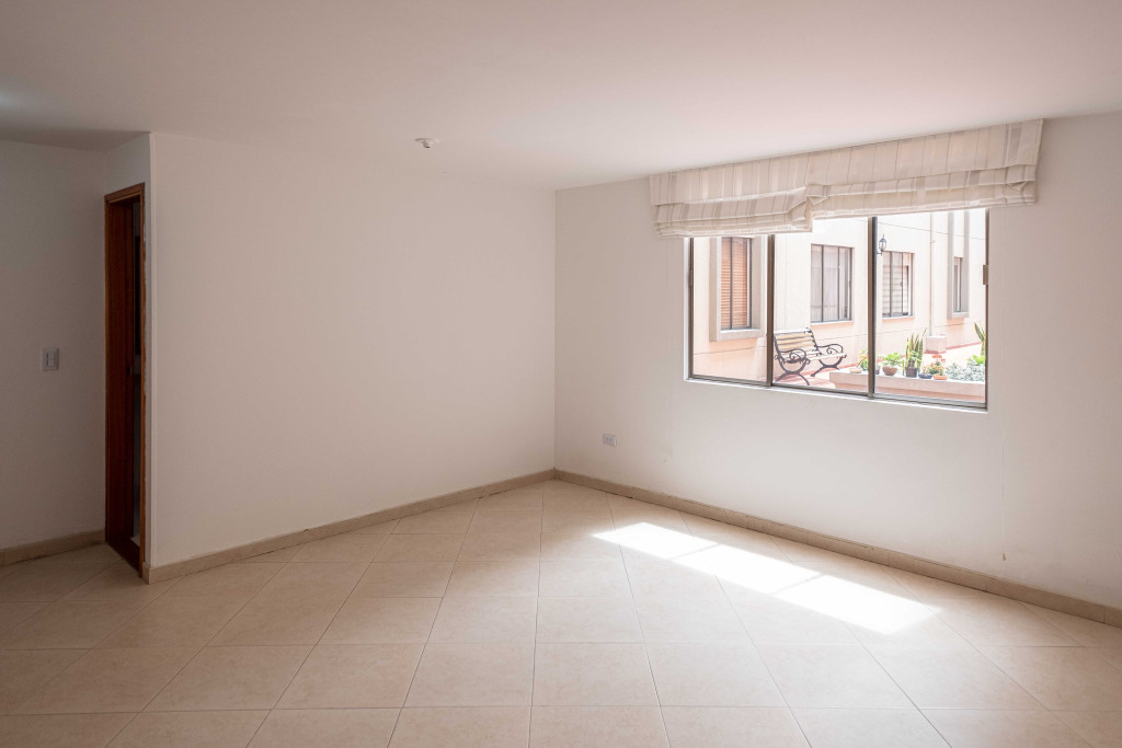 Apartamento En Venta - San José De Spring, Bogotá