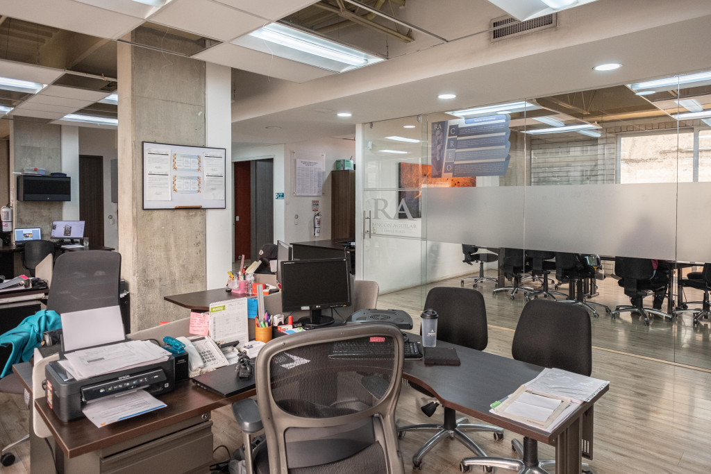 Oficina En Arriendo - Antiguo Country, Bogotá