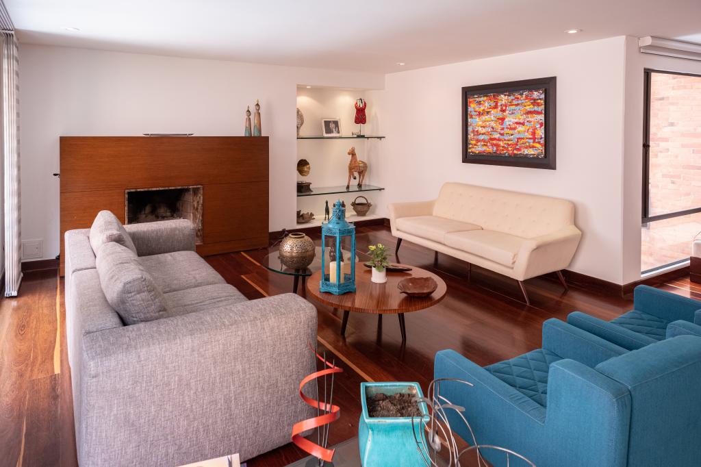 Apartamento En Venta - Los Rosales, Bogotá