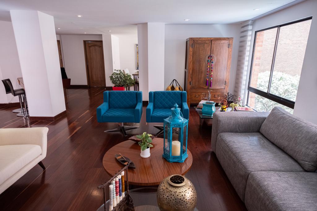 Apartamento En Venta - Los Rosales, Bogotá