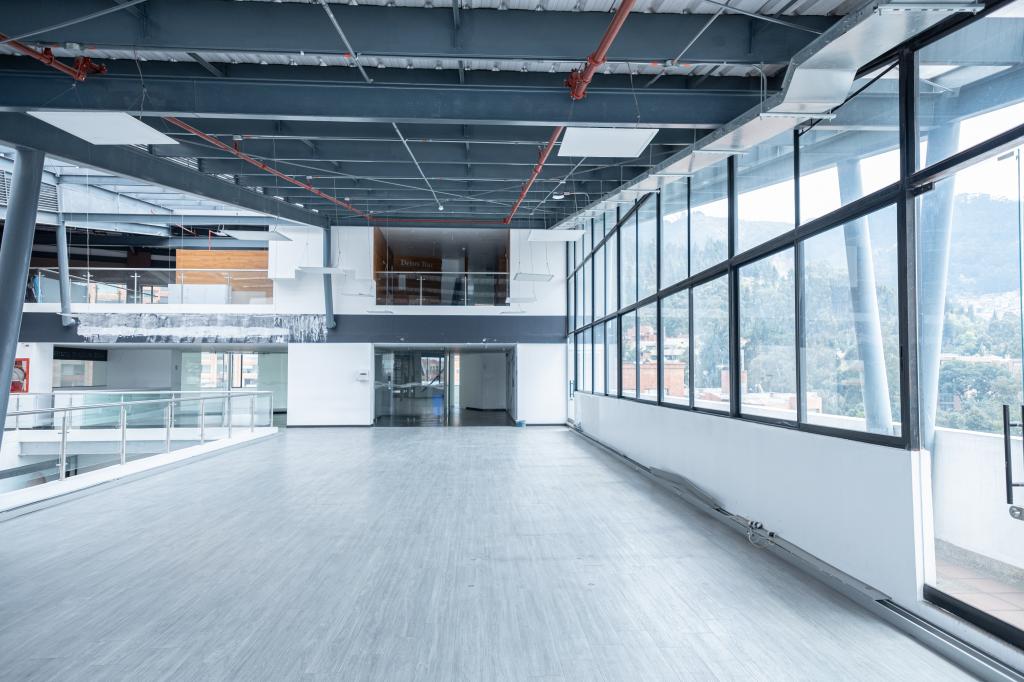 Consultorio En Arriendo - Bella Suiza-Usaquén, Bogotá