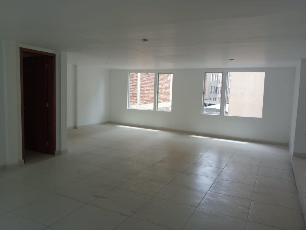 Edificio En Arriendo - Lago Gaitán, Bogotá